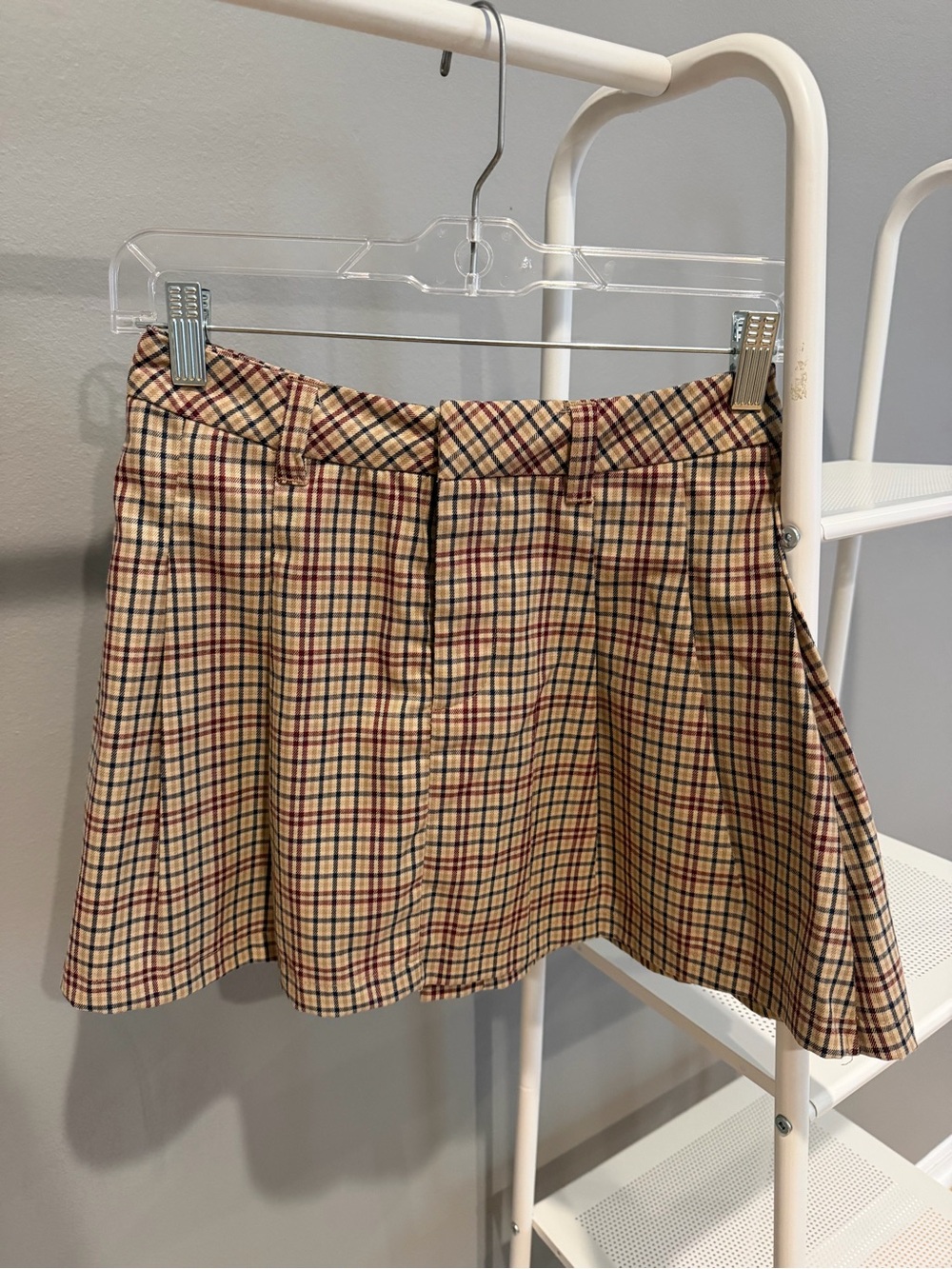 H&M Beige Plaid Mini Skirt with Red and Navy Checks
